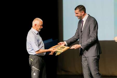 Častni občan Žarko Trušnovec (Katarina R. Ipavec)